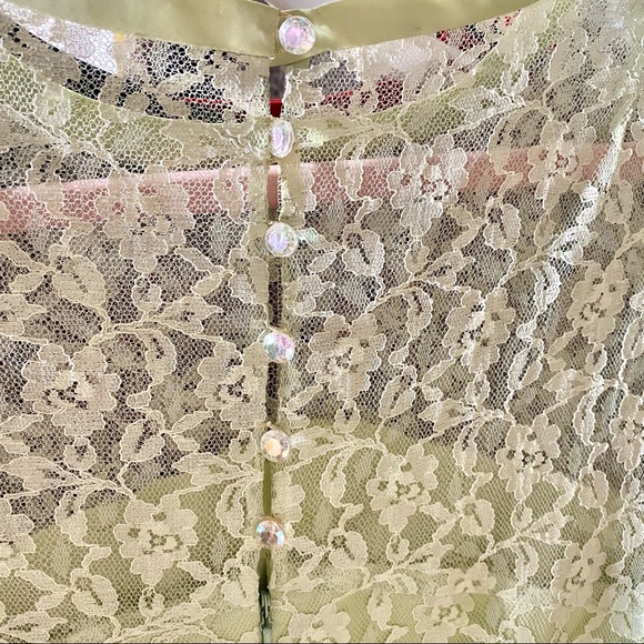 Vintage 60s light green lace dress - Picture 6 of 6